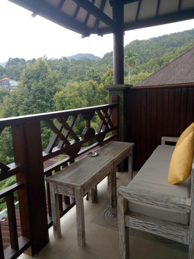 Bintang Munduk Hotel Exterior photo