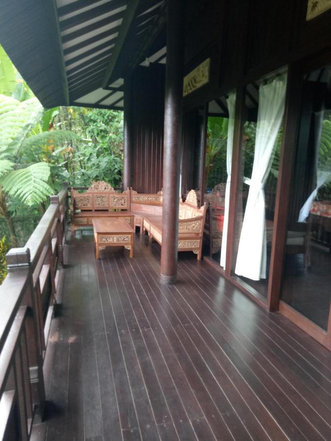 Bintang Munduk Hotel Exterior photo