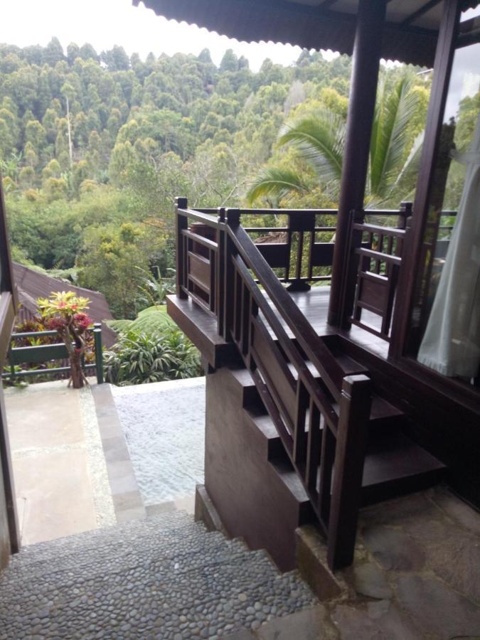 Bintang Munduk Hotel Exterior photo