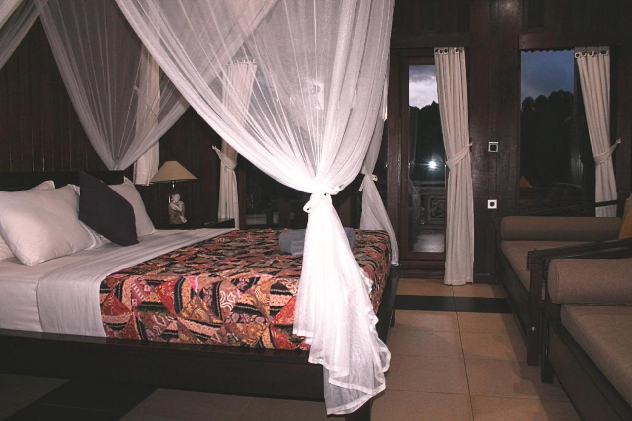 Bintang Munduk Hotel Exterior photo